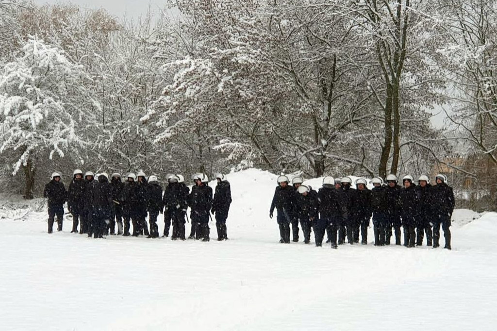 Szczecineccy policjanci szkolili się na stadionie Gwardii Koszalin