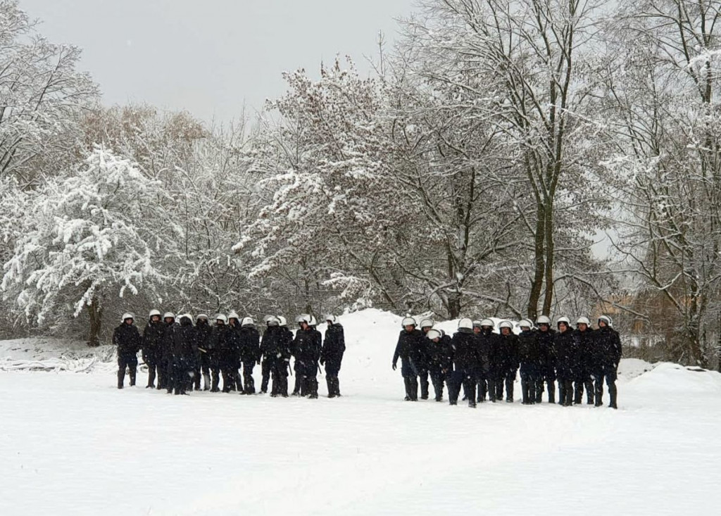 Szczecineccy policjanci szkolili się na stadionie Gwardii Koszalin