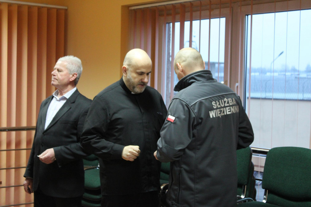Święta za kratami. Konkurs szopek i wspólny opłatek