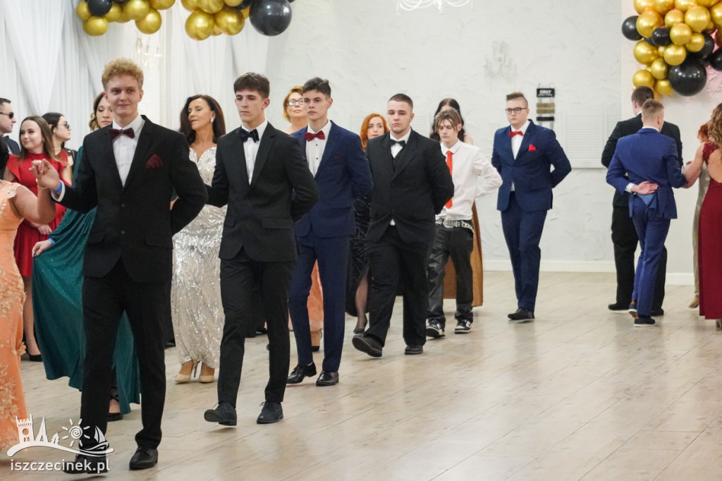 Studniówka uczniów Zespołu Szkół Technicznych w Szczecinku