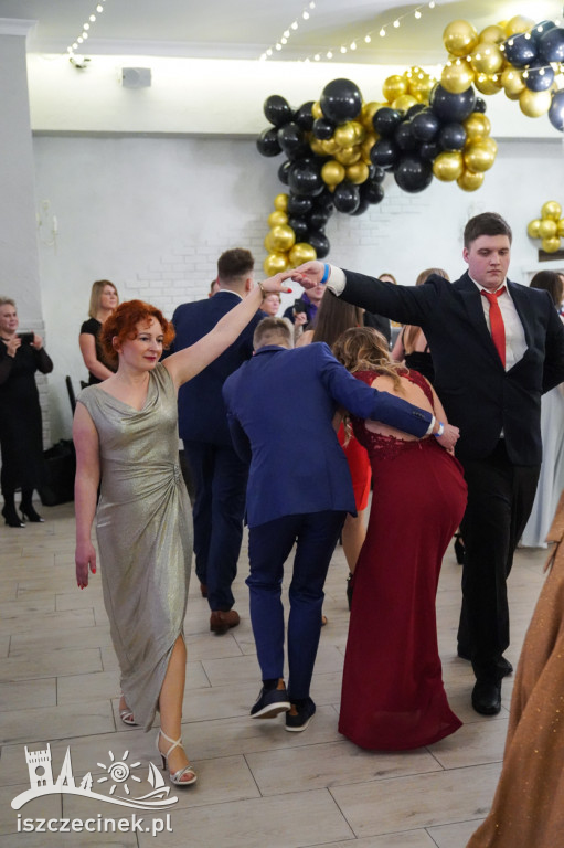 Studniówka uczniów Zespołu Szkół Technicznych w Szczecinku