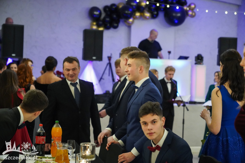 Studniówka uczniów Zespołu Szkół Technicznych w Szczecinku