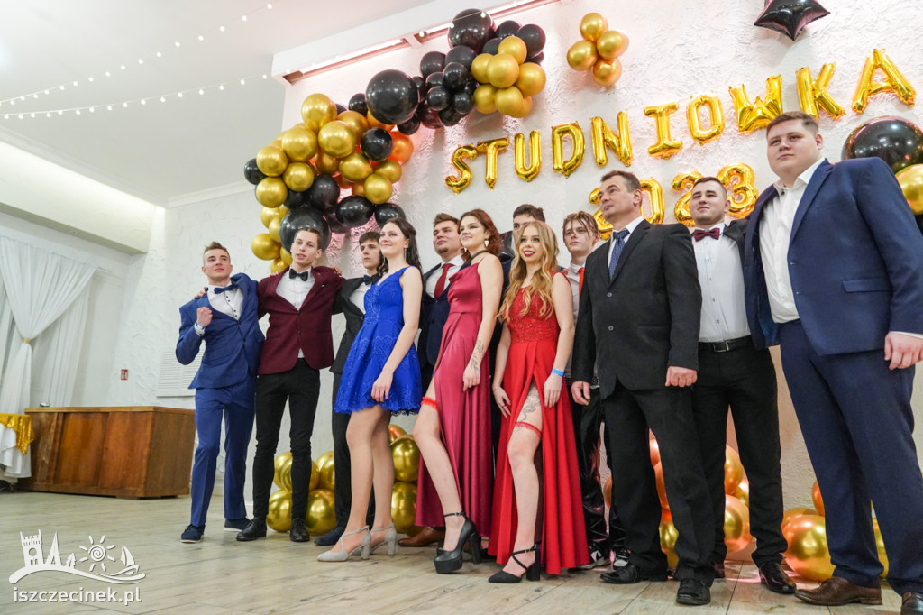 Studniówka uczniów Zespołu Szkół Technicznych w Szczecinku