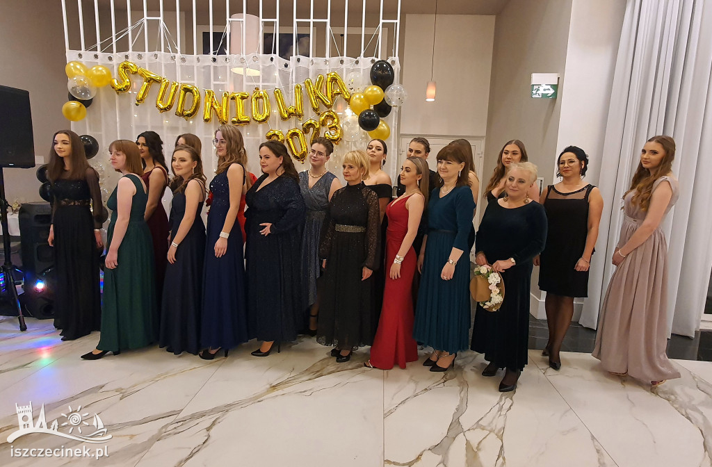 Studniówka uczniów Zespołu Szkół nr 1 w Szczecinku