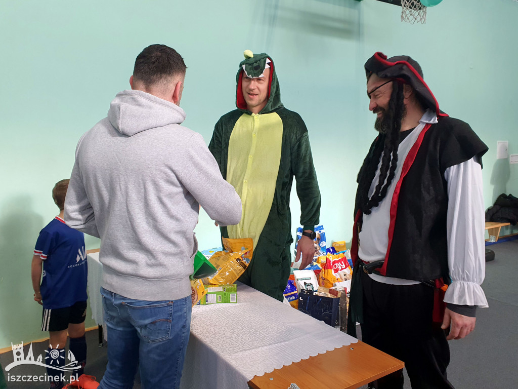 Karnawałowe pląsy, tańce i zabawy. Niezwykle udany bal przedszkolaków.