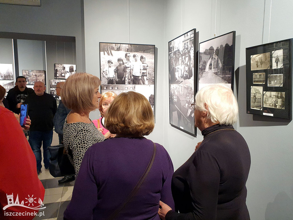 „Czarne, białe, kochane”. Muzeum Regionalne zaprasza na nostalgiczną podróż