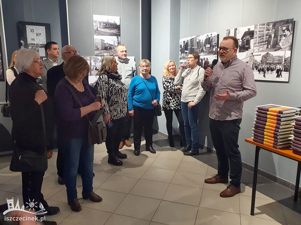 „Czarne, białe, kochane”. Muzeum Regionalne zaprasza na nostalgiczną podróż