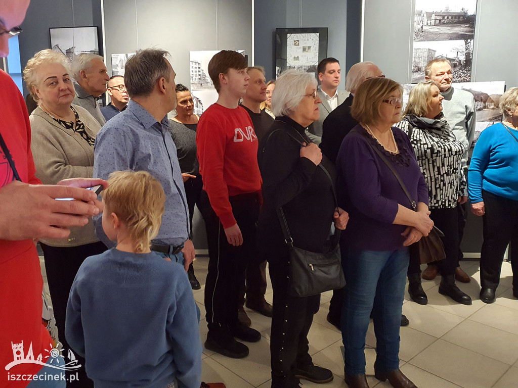 „Czarne, białe, kochane”. Muzeum Regionalne zaprasza na nostalgiczną podróż