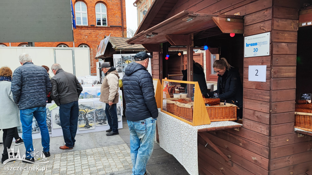 W centrum miasta rozpoczął się Wielkanocny Jarmark