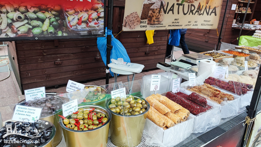 W centrum miasta rozpoczął się Wielkanocny Jarmark