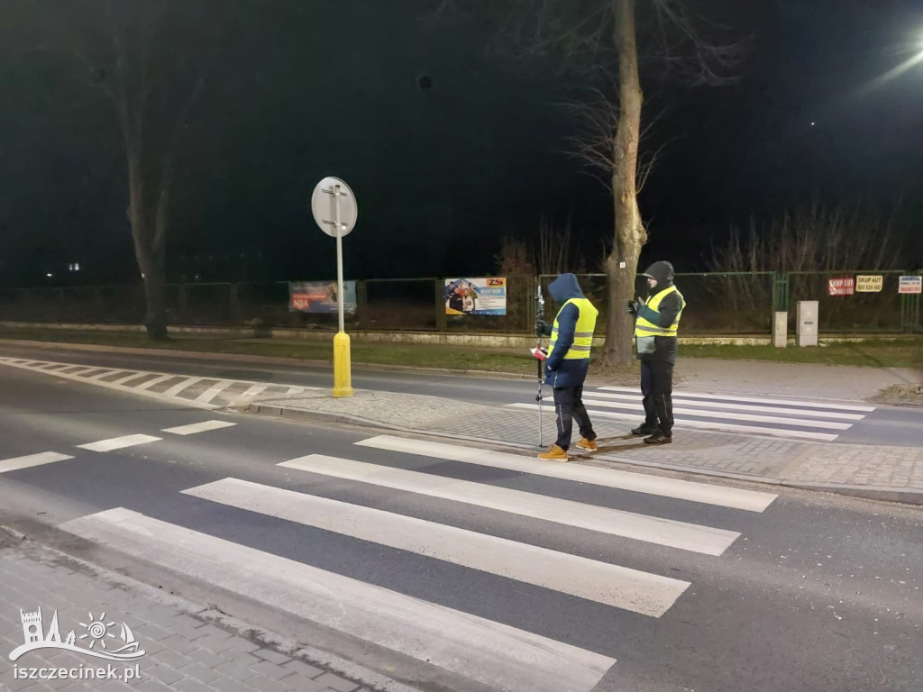 SZCZECINEK. Doświetlili przejścia dla pieszych
