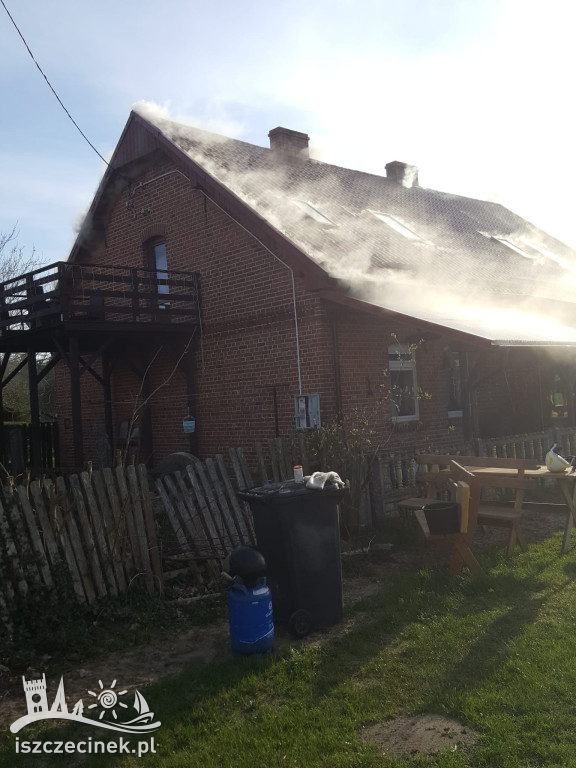 Pożar domu w gminie Biały Bór. Spłonęło poddasze