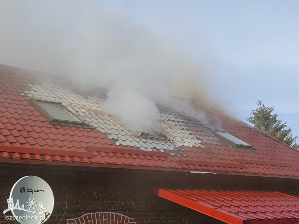 Pożar domu w gminie Biały Bór. Spłonęło poddasze