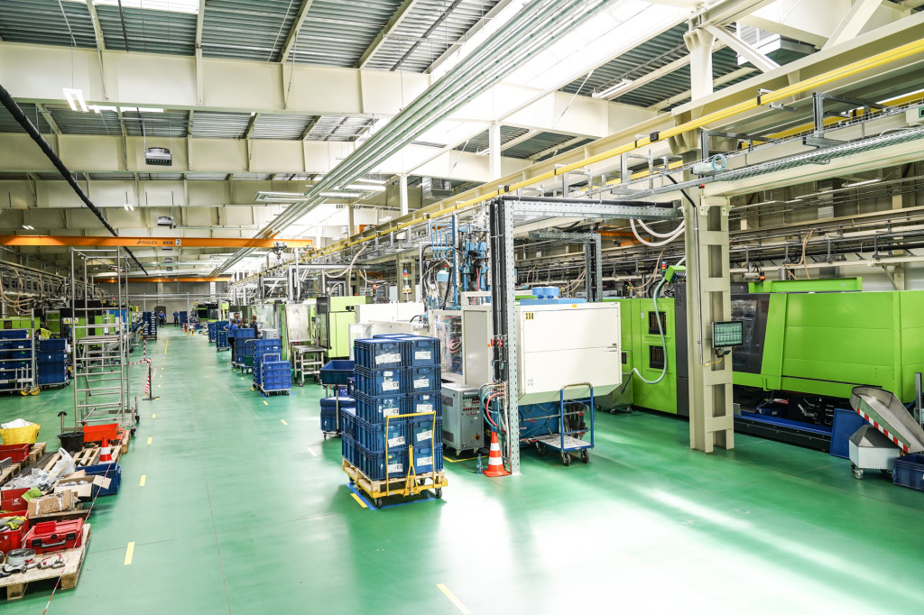 Schneider Electric Elda z nową halą przetwórstwa tworzyw sztucznych