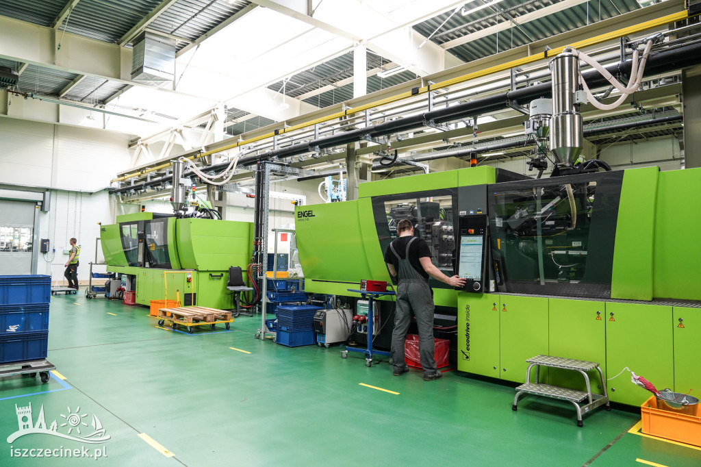 Schneider Electric Elda z nową halą przetwórstwa tworzyw sztucznych