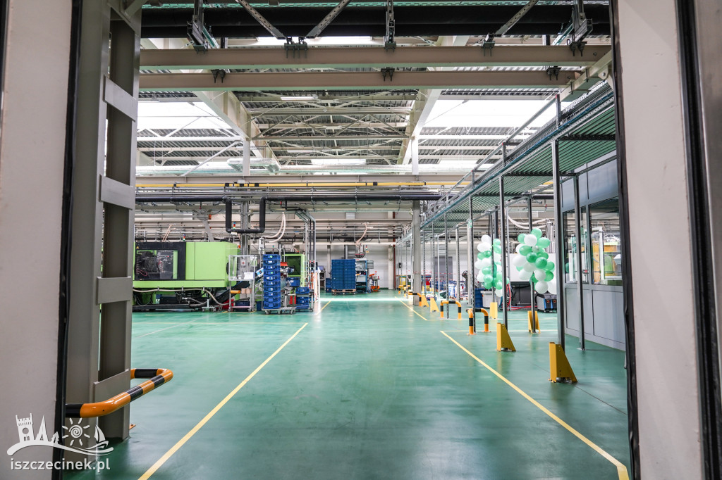 Schneider Electric Elda z nową halą przetwórstwa tworzyw sztucznych