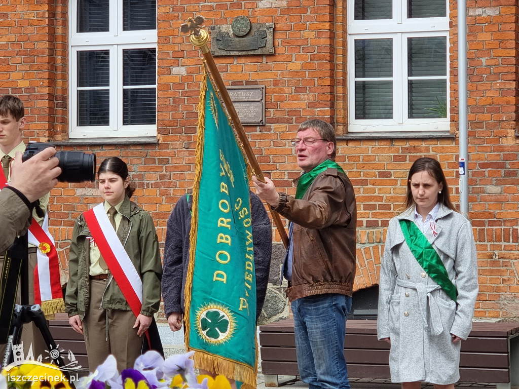 Szczecinek. Dziś świętujemy 232. rocznicę uchwalenia Konstytucji 3 Maja. Wiwat!