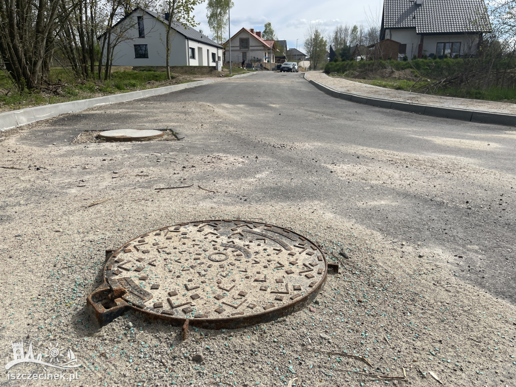 Trwa budowa ul. Miłosza. Mieszkańcy się niecierpliwią