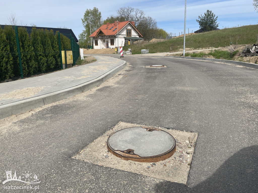 Trwa budowa ul. Miłosza. Mieszkańcy się niecierpliwią