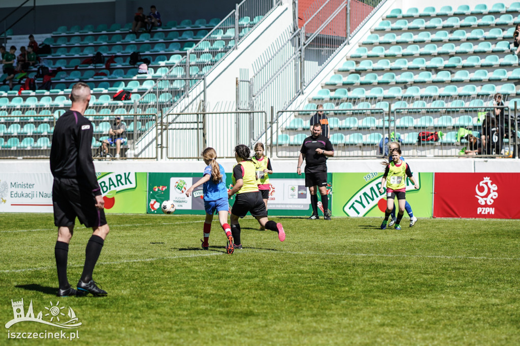 Z Podwórka na Stadion o Puchar Tymbarku - Szczecinek