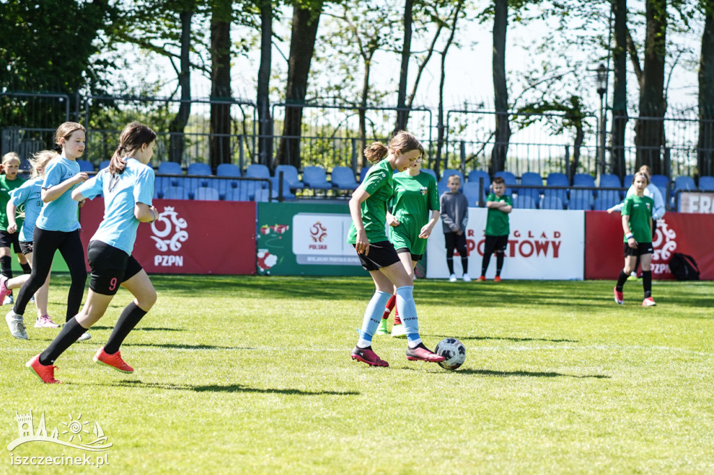 Z Podwórka na Stadion o Puchar Tymbarku - Szczecinek