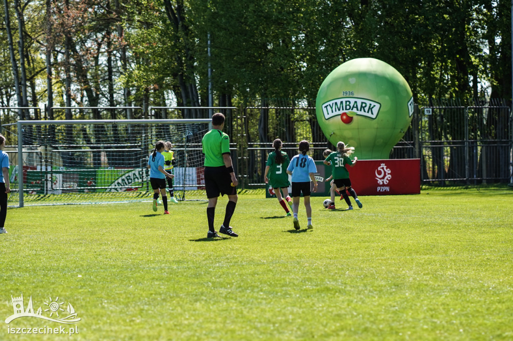 Z Podwórka na Stadion o Puchar Tymbarku - Szczecinek