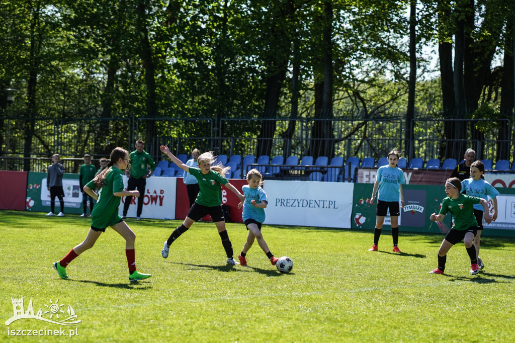 Z Podwórka na Stadion o Puchar Tymbarku - Szczecinek