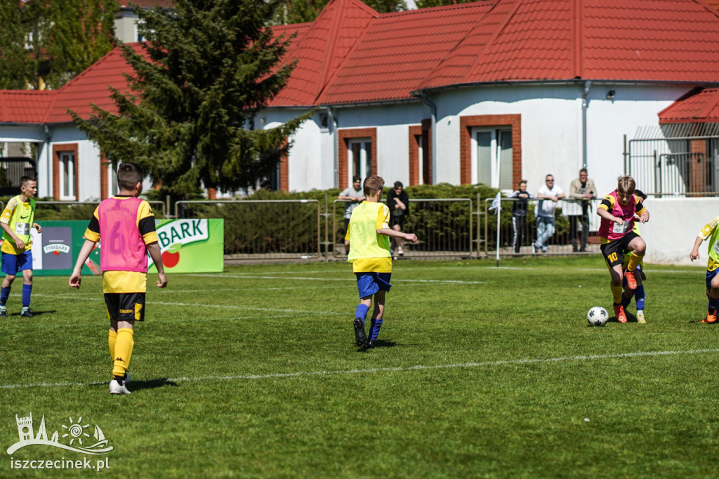 Z Podwórka na Stadion o Puchar Tymbarku - Szczecinek