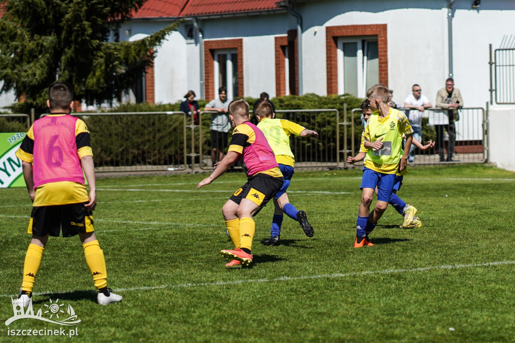 Z Podwórka na Stadion o Puchar Tymbarku - Szczecinek