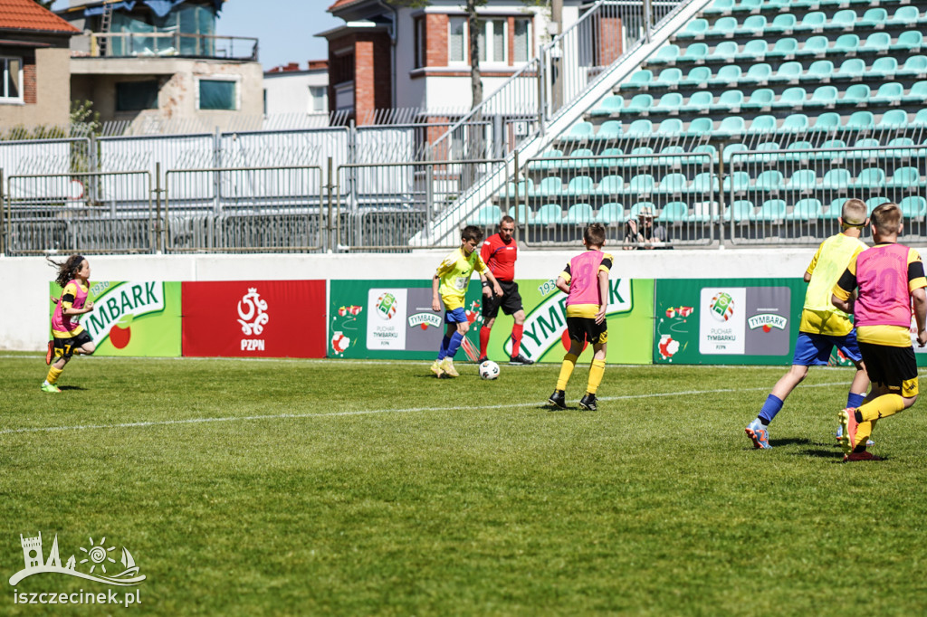 Z Podwórka na Stadion o Puchar Tymbarku - Szczecinek