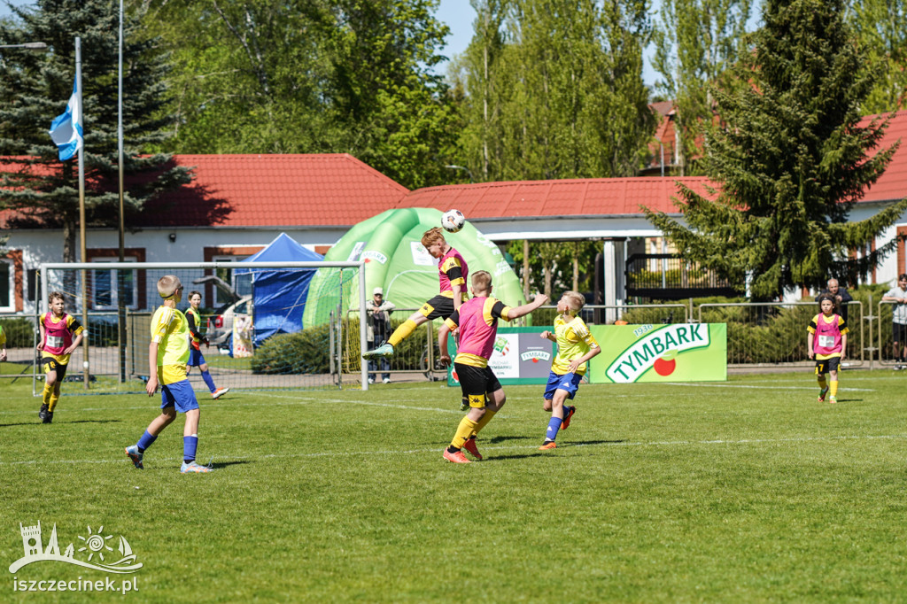 Z Podwórka na Stadion o Puchar Tymbarku - Szczecinek