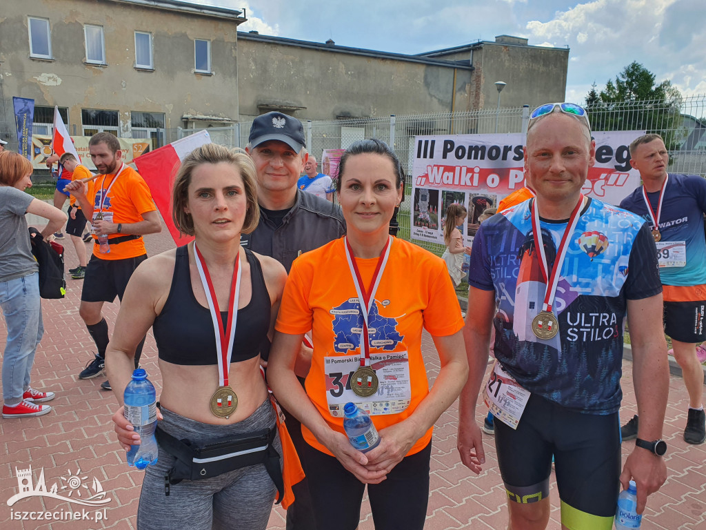 Patriotycznie i sportowo. III Pomorski Bieg „Walki o Pamięć” w Czarnem.