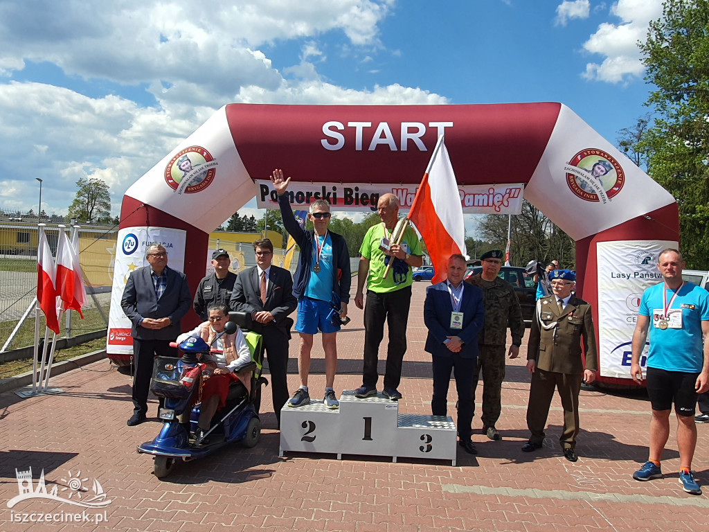 Patriotycznie i sportowo. III Pomorski Bieg „Walki o Pamięć” w Czarnem.