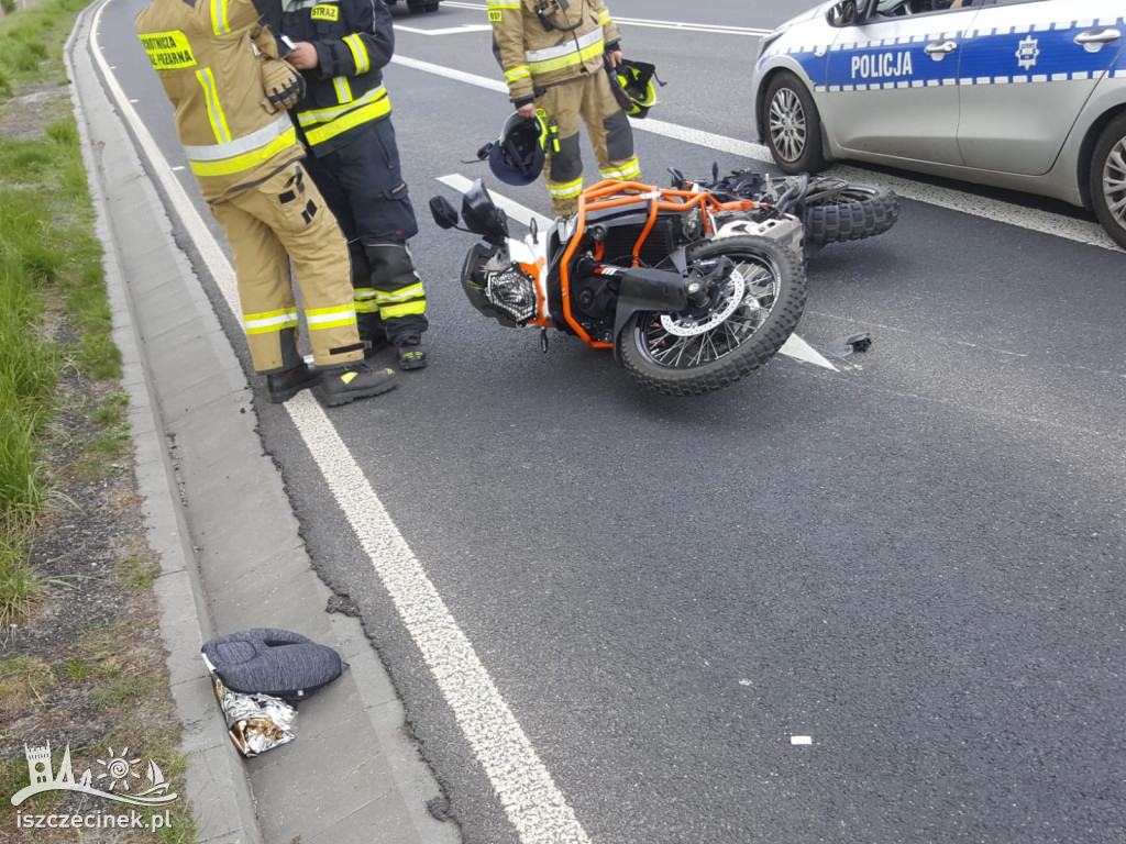 Wypadek z udziałem motocyklisty na DK11
