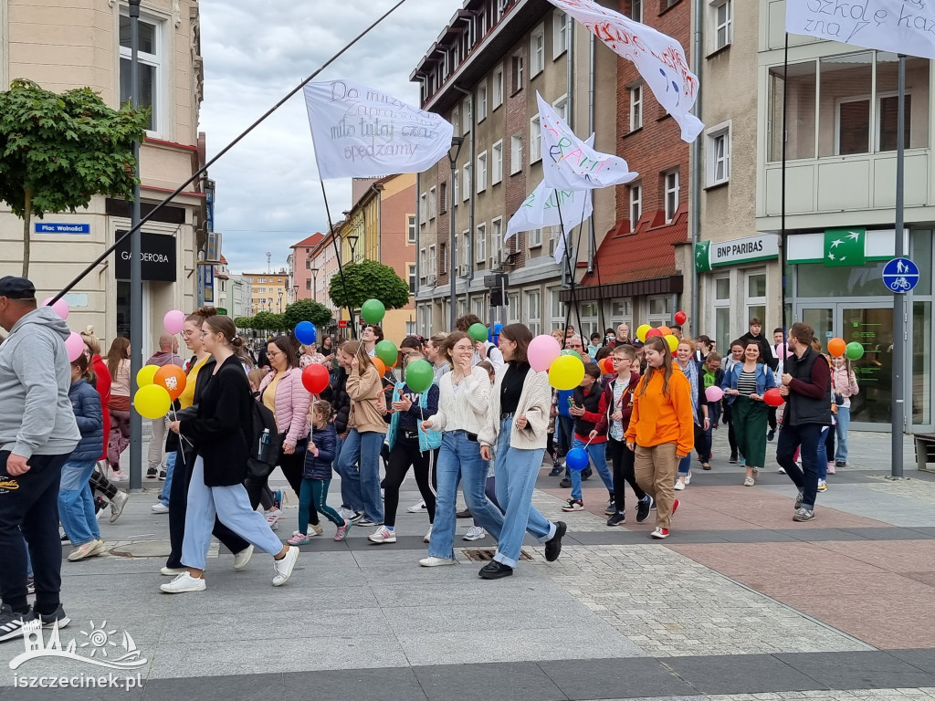 „Przystanek Muzyczna”. Było głośno, radośnie i kolorowo.