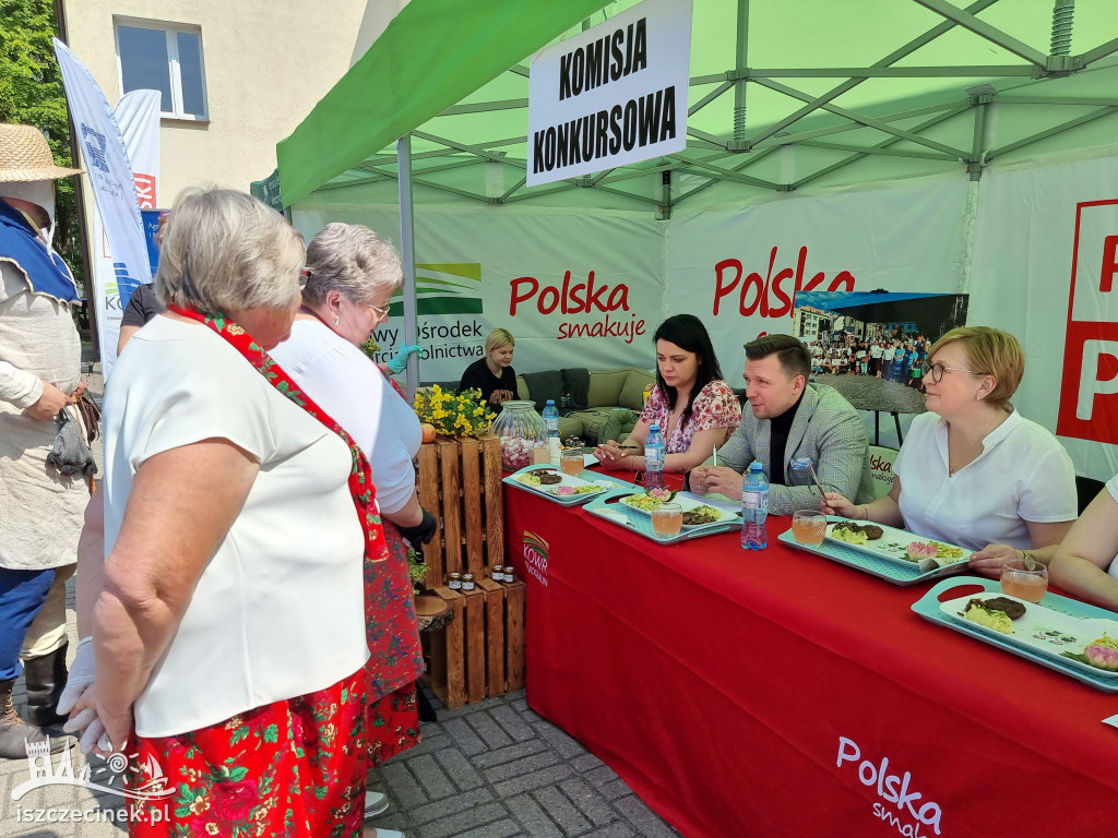 Powiatowy Dzień Dziecka i konkurs kulinarny Bitwa Regionów Kół Gospodyń Wiejskich