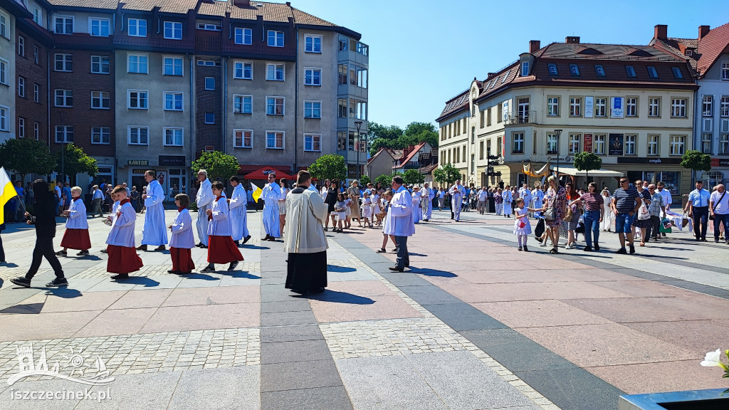 Boże Ciało. Ulicami miasta przeszły procesje