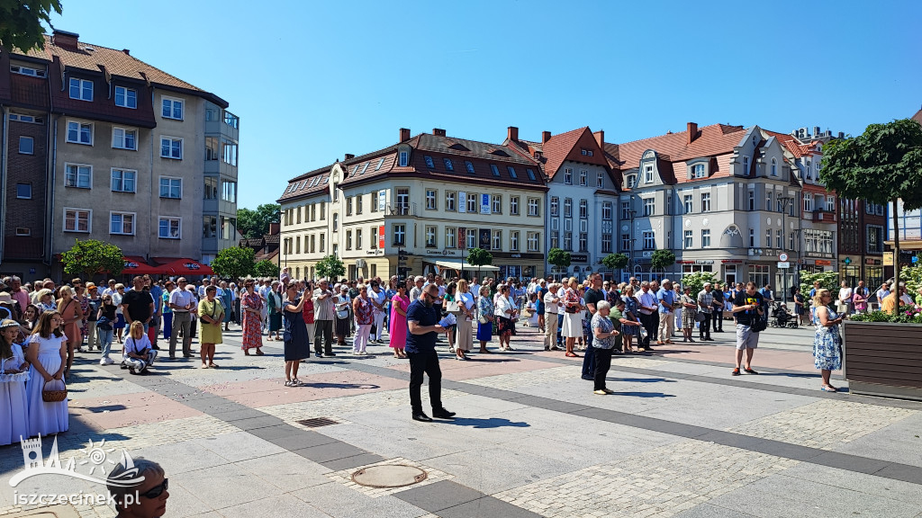 Boże Ciało. Ulicami miasta przeszły procesje