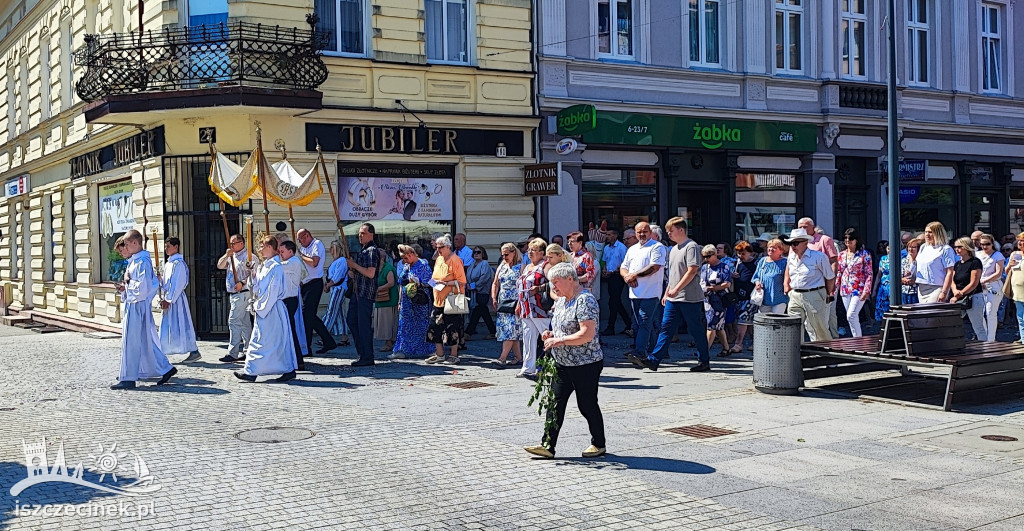 Boże Ciało. Ulicami miasta przeszły procesje