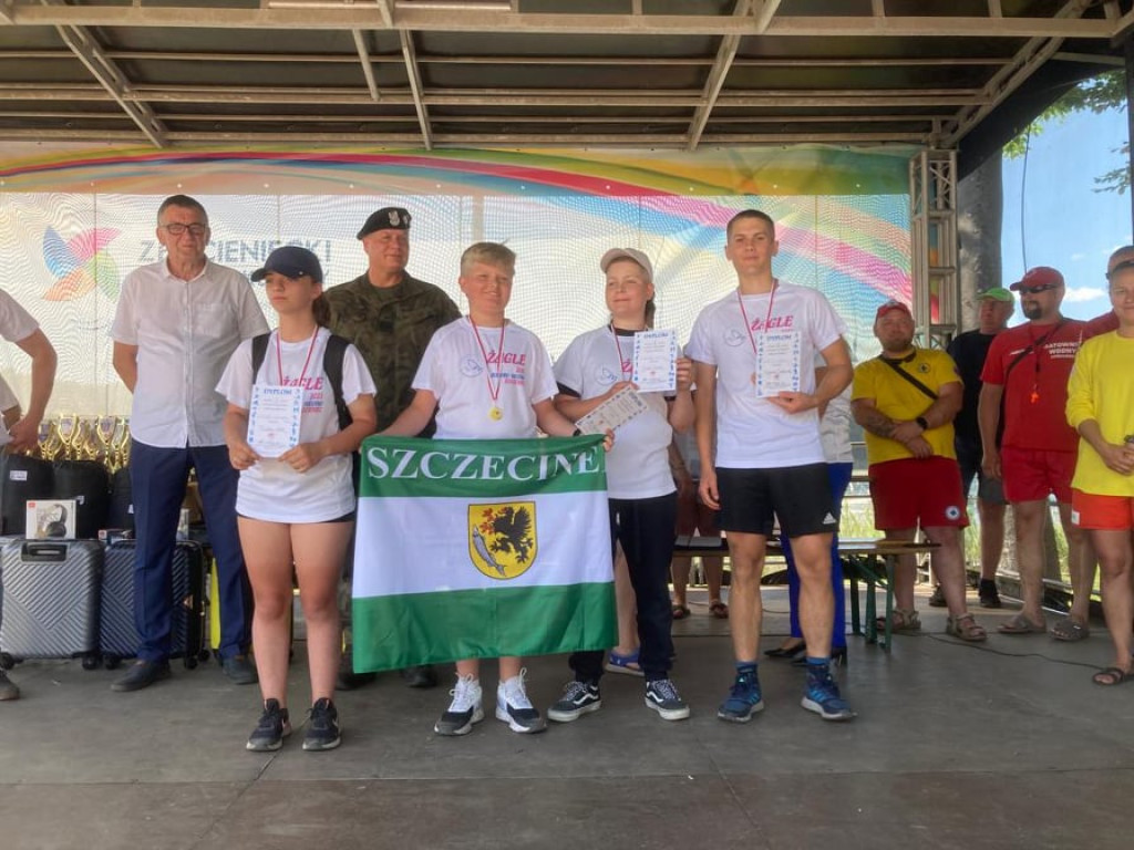 Sukces żeglarzy ŻMKS Orlę Szczecinek w regatach na jez. Siecino