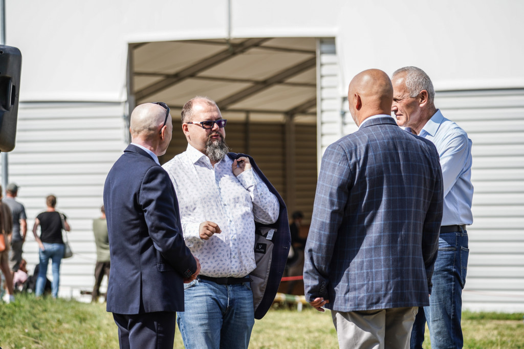 I Towarzyskie Zawody w Skokach przez Przeszkody Stajnia Biskupice - Biały Bór