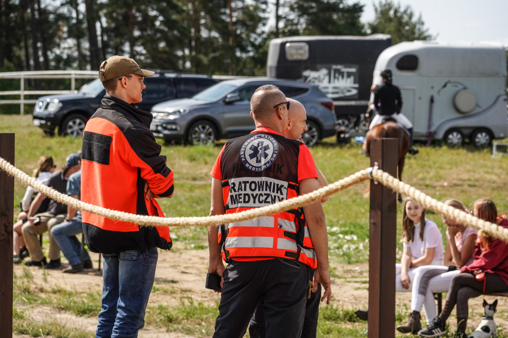 I Towarzyskie Zawody w Skokach przez Przeszkody Stajnia Biskupice - Biały Bór