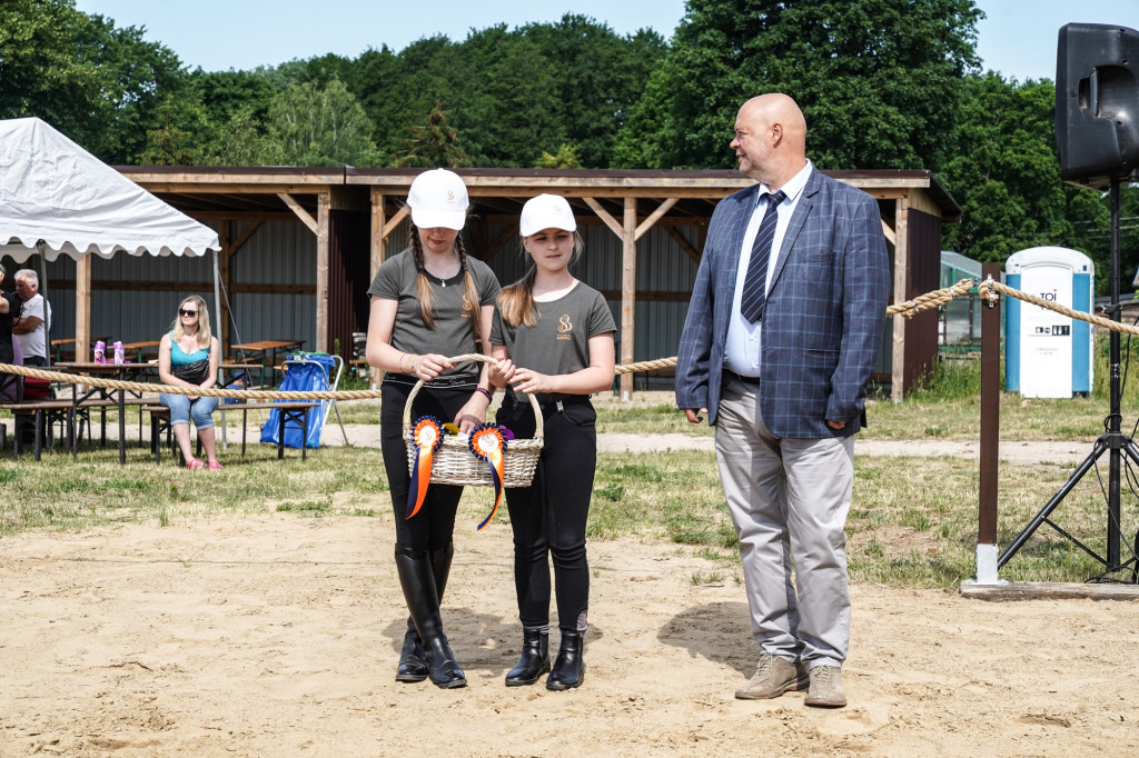 I Towarzyskie Zawody w Skokach przez Przeszkody Stajnia Biskupice - Biały Bór