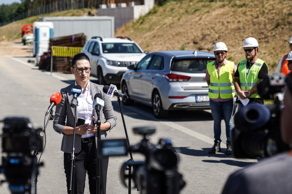 Wiceminister Małgorzata Golińska z wizytą na budowie obwodnicy Szczecinka
