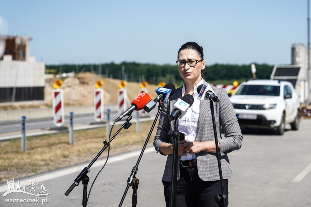 Wiceminister Małgorzata Golińska z wizytą na budowie obwodnicy Szczecinka