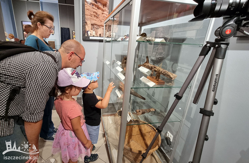 „Małe Mi” i tajemnice Czarnego Lądu w szczecineckim Muzeum Regionalnym.