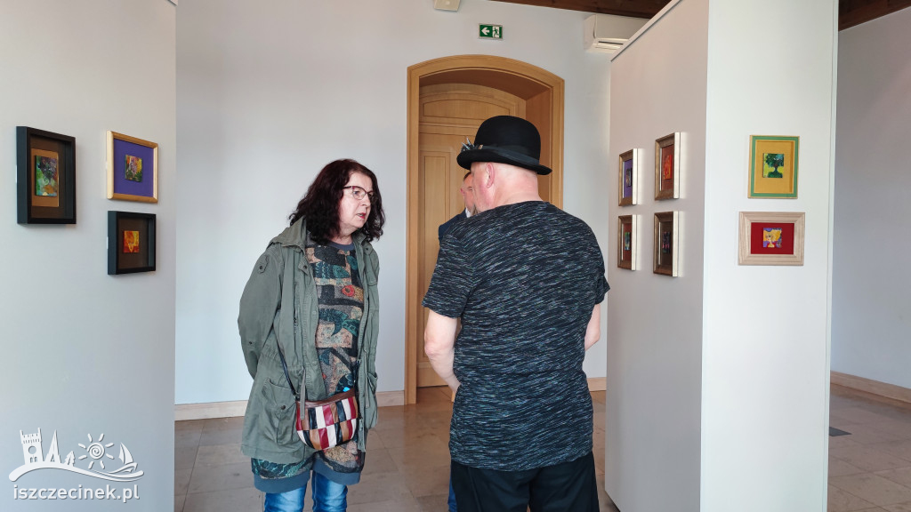 Trwa szczecineckie święto sztuki. Zamkowe sale zapełniły się dziełami znanych malarzy