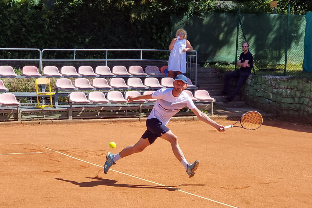 Sport nad Trzesieckiem. Za nami bardzo udany Turniej Niesłyszących w tenisie ziemnym