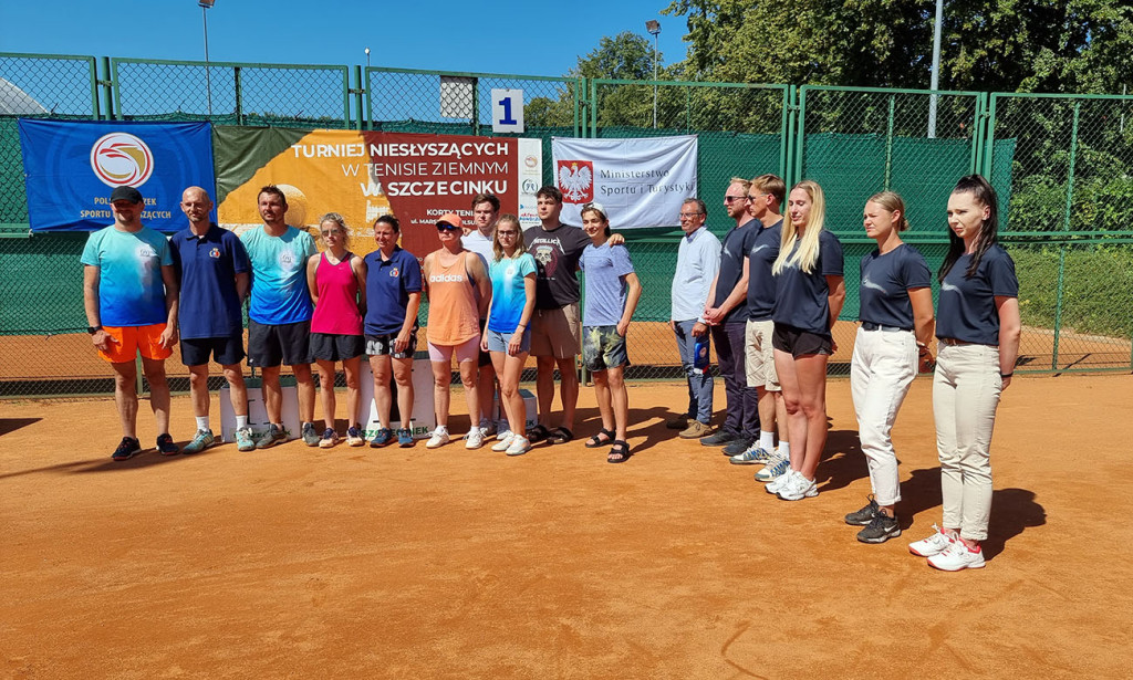 Sport nad Trzesieckiem. Za nami bardzo udany Turniej Niesłyszących w tenisie ziemnym