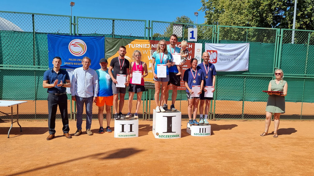 Sport nad Trzesieckiem. Za nami bardzo udany Turniej Niesłyszących w tenisie ziemnym